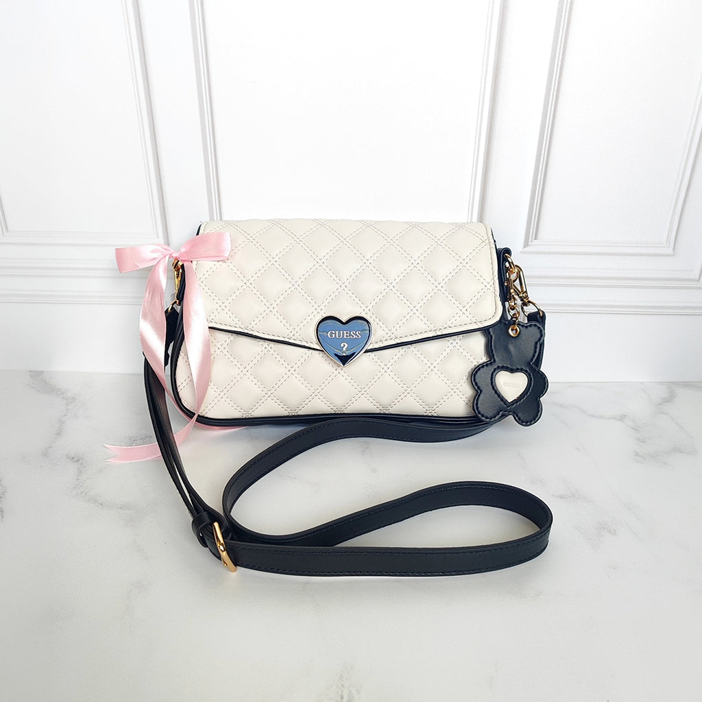 Cream & Black Heart